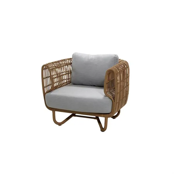 Poltrona lounge Cane-Line Nest - Naturale con cuscino grigio